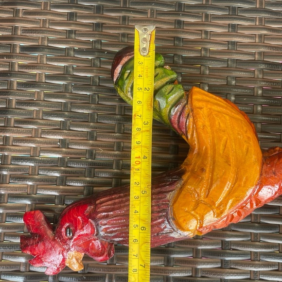 Hand Carved Wooden Rooster Figurine Chicken Folk Art Painted Vintage Decor - Picture 11 of 11